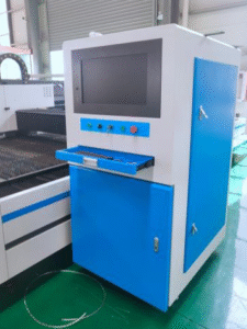 مركز التحكم في ماكينات القطع بالليزر